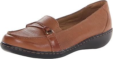 closest clarks shoe store to me