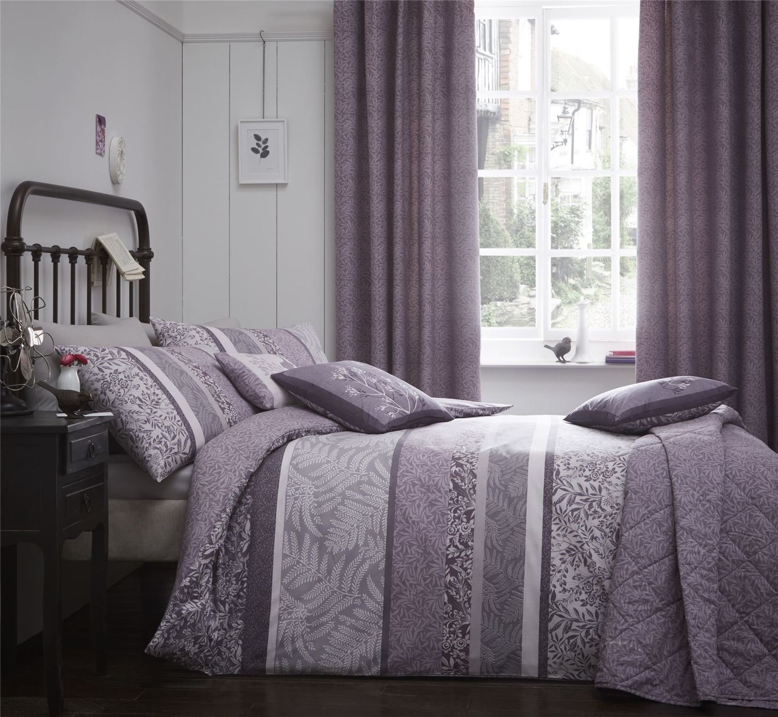 Dreams & Drapes - Hanworth - Easy Care Duvet Cover Set - King, Heather, Purple
