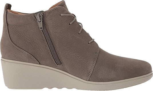 un tallara eva clarks