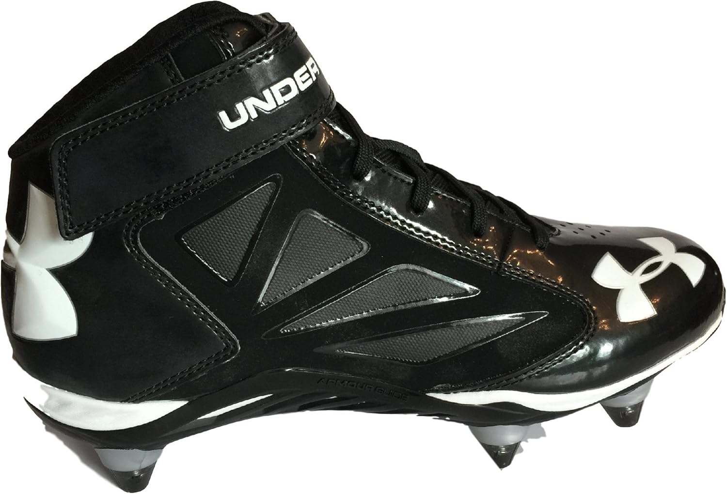 Under Armour Run n Gun D Football Cleats Black White Mid Men Football