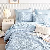 Wake In Cloud - Floral Quilt Set, Coquette Cottagecore Shabby Chic Flower Pattern for Women Teen Girls, Reversible Lightweight Bedspread Coverlet, 3 Pieces, Light Blue, Twin/Twin XL Size