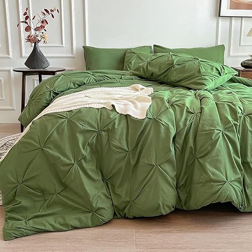 Maple&Stone Olive Green Comforter Set Queen, 7 Pieces Bed in a Bag Queen, Pintuck Bedding Sets with Comforter, Sheets, Pillowcases & Shams - Olive Green