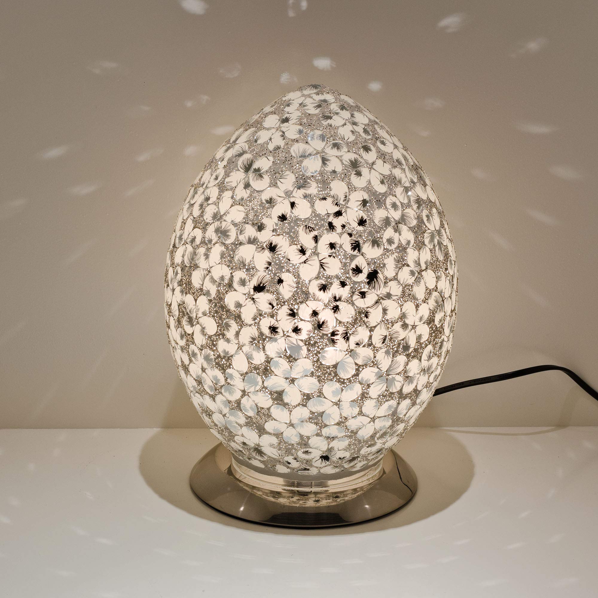 Febland White Flower Tile Mosaic Medium Egg Lamp