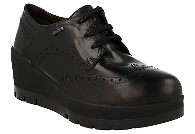where are stonefly shoes made