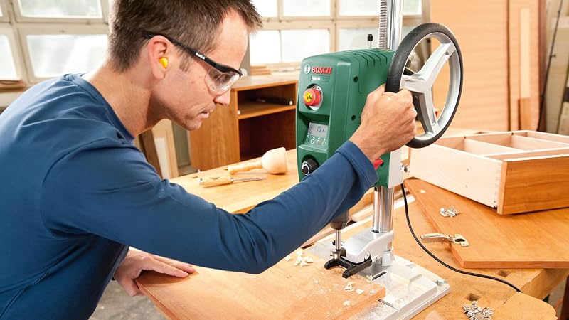Tischbohrmaschine PBD 40 (710 W, Max. Bohr-Ø in Stahl/Holz: 13 mm/40 mm, Bohrhub 90mm, im Karton)
