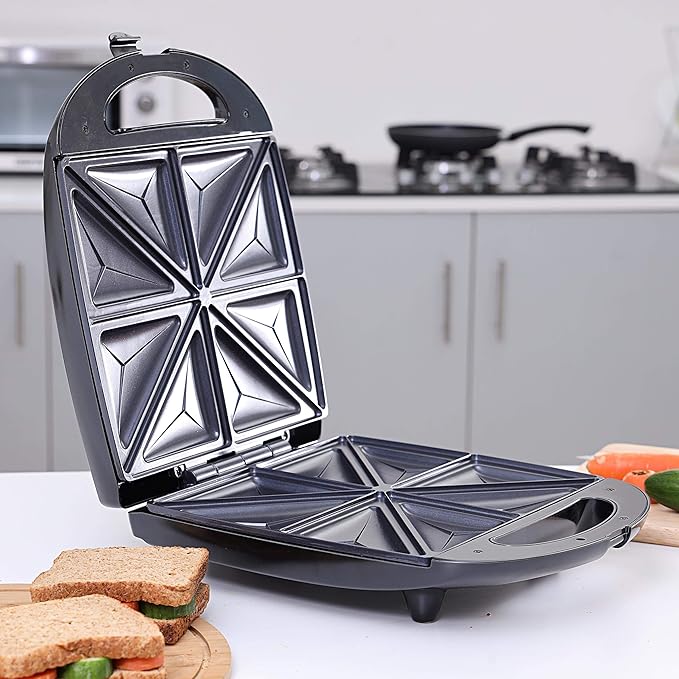 Geepas 1100W 4 Slice Sandwich Maker Cooks Delicious Crispy Sandwiches