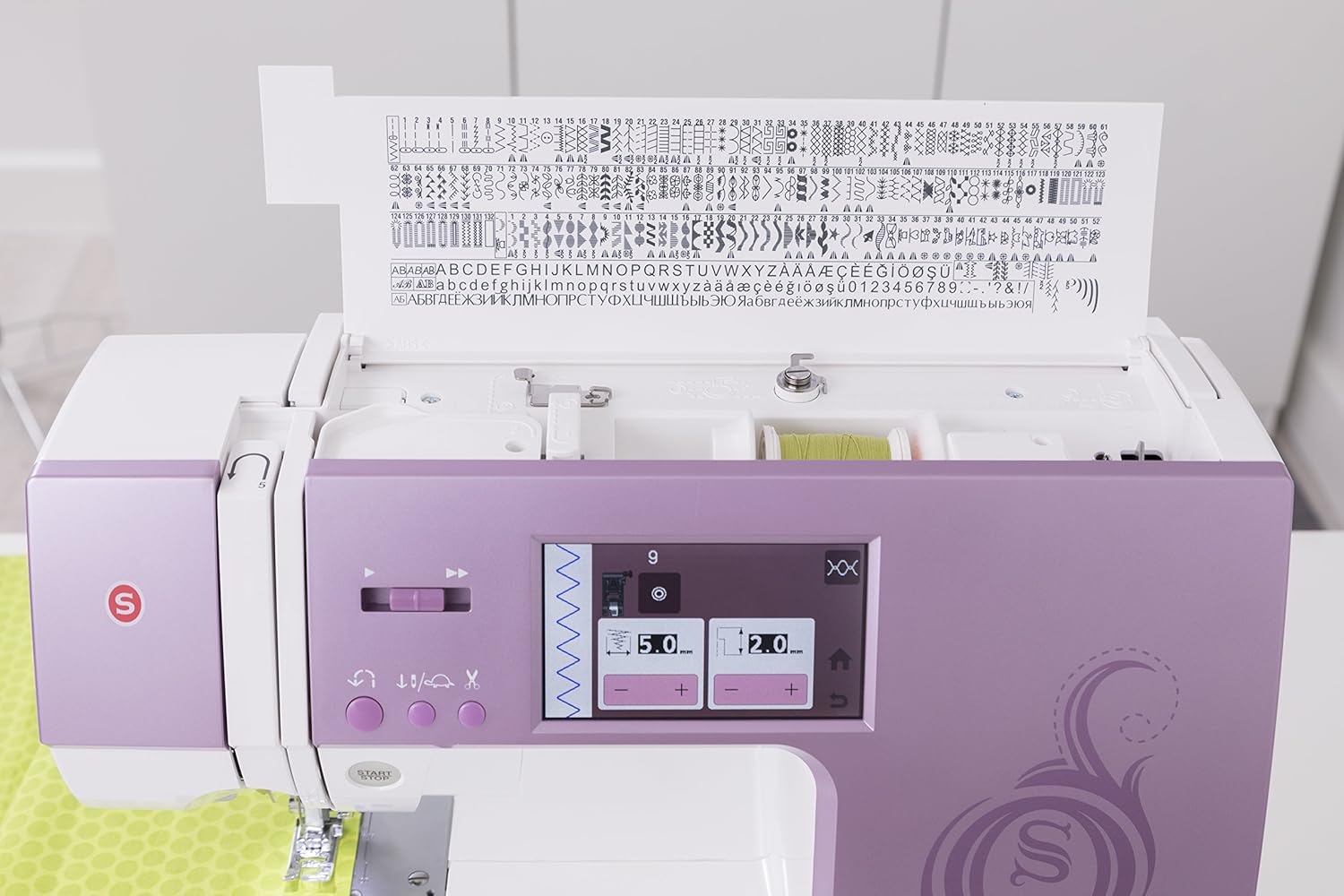 SINGER Quantum Stylist 9985 Computerized Portable Sewing