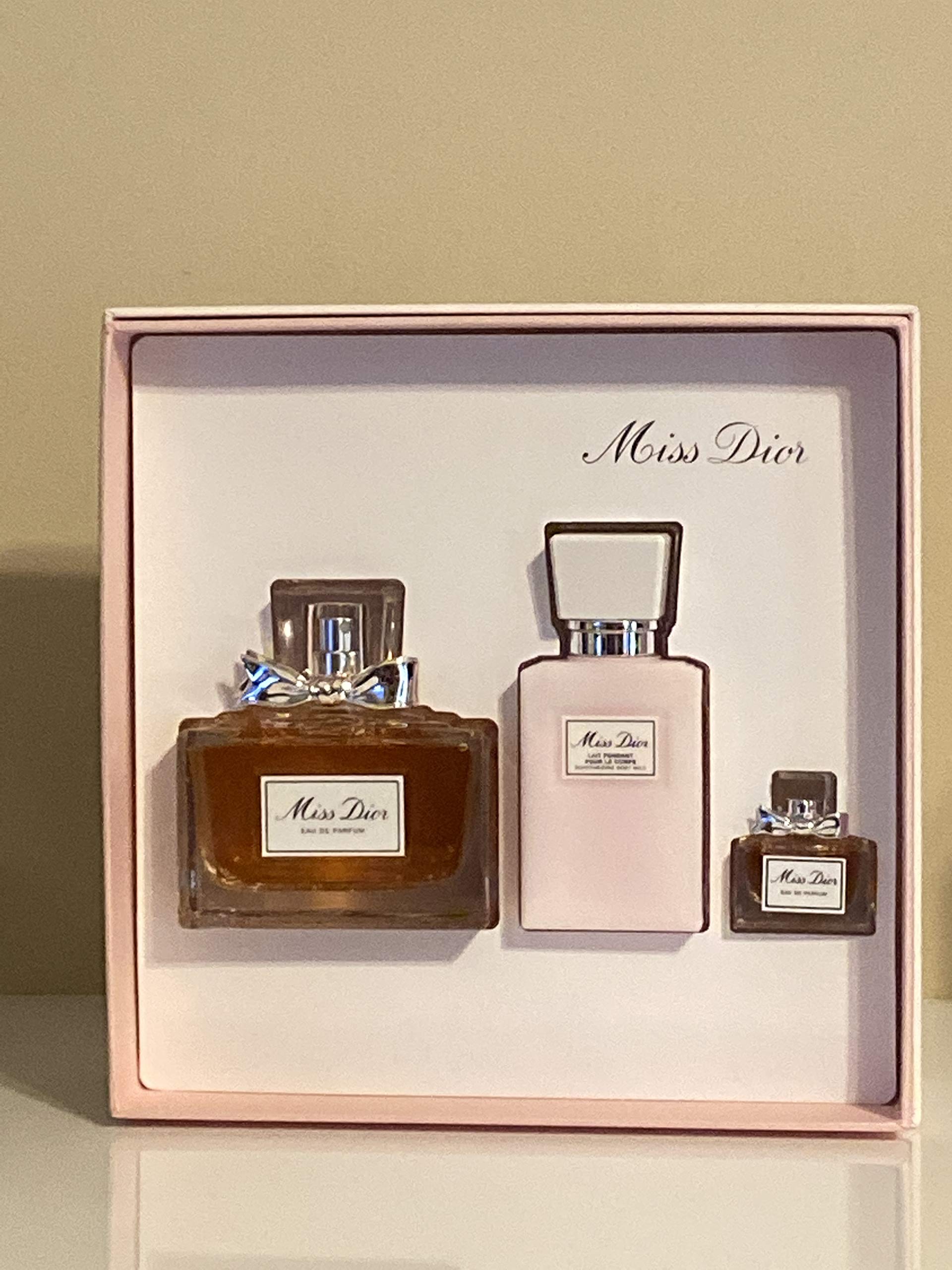 dior three sets