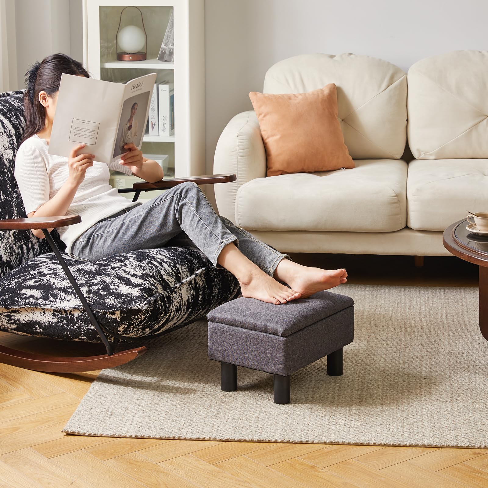 Aibiju Kleiner Pouffe-Fußhocker mit Stauraum, Leinenstoff-Pouf mit Holzbeinen, Schuhwechselhocker für Wohnzimmer und Schlafzimmer, Dunkelgrau, YD-JD1363 2
