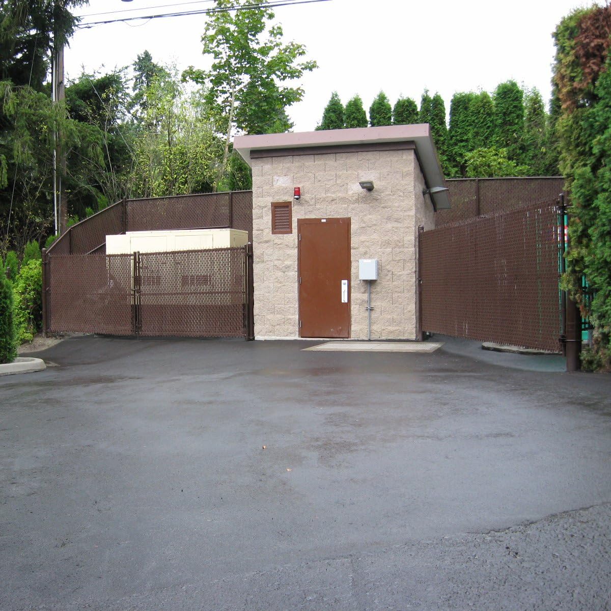 Romtec 2640 - SplitLok Concrete Utility Building