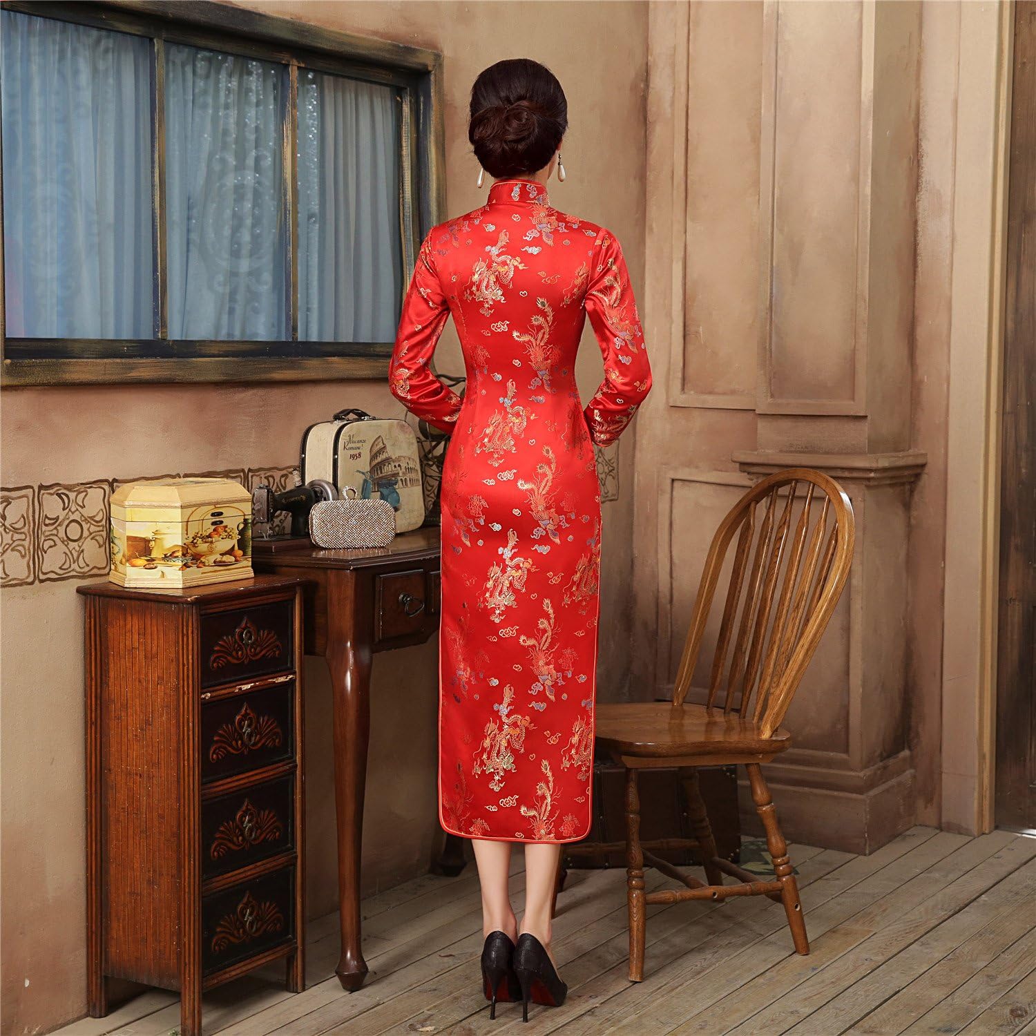 oriental red dress