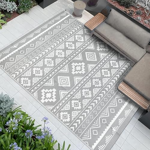 Famibay Outdoor Rug Waterproof Garden Patio Rug Outdoor Camping Mat Portable Beach Mat Picnic Blanket Plastic Reversible Floor Carpet for Balcony Deck Backyard Porch BBQ