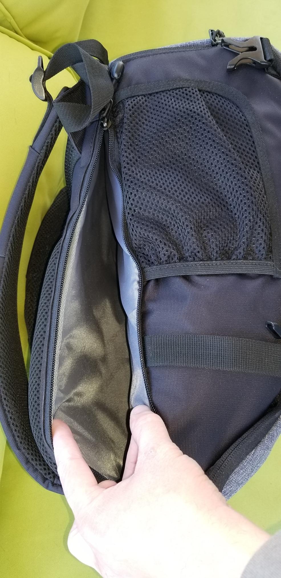 ¡¡¡Fantástica mochila de aspecto "normal"!!!
