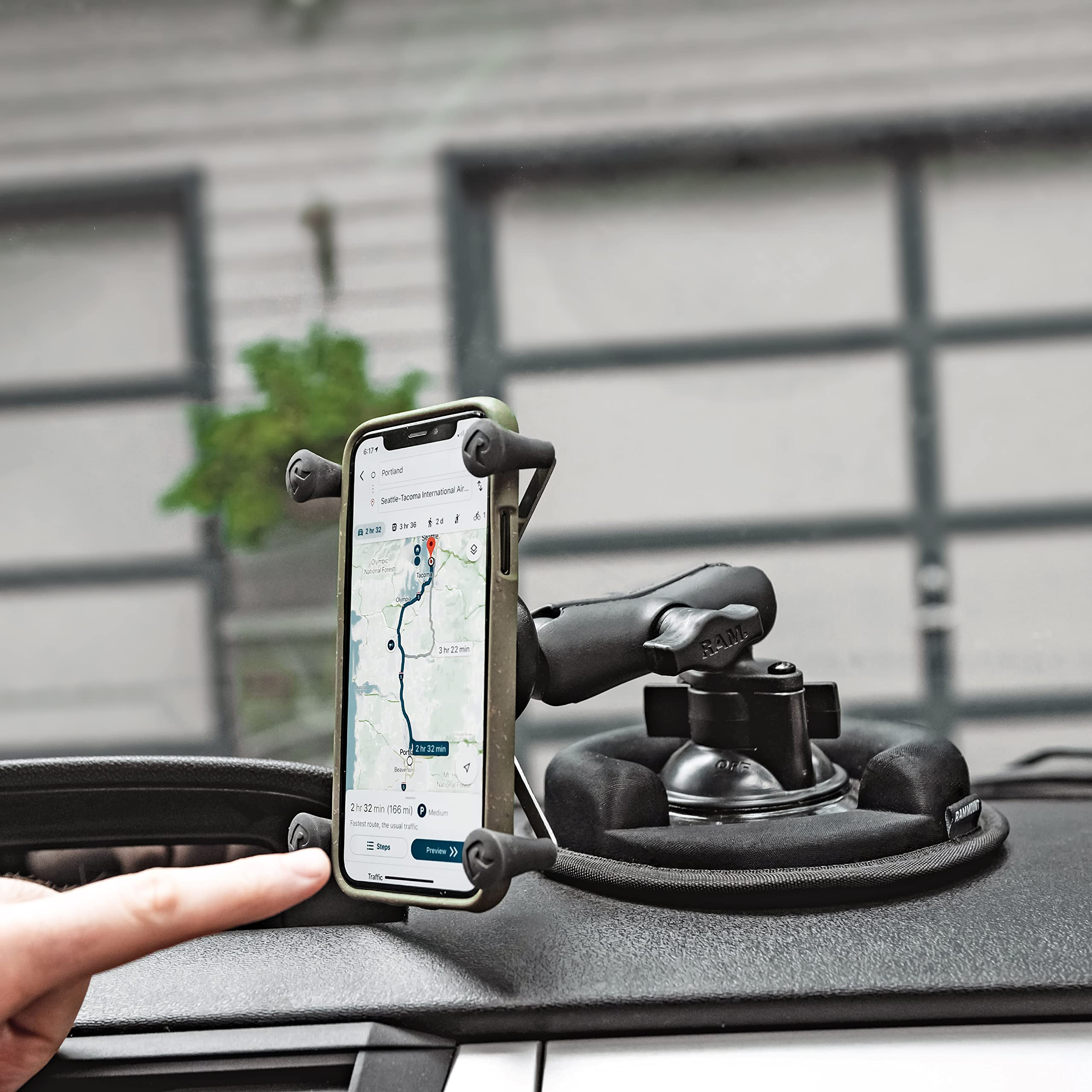 RAM MOUNTS Twist-Lock Composite Suction Cup Base with Ball RAP-B-224-1U with B Size 1
