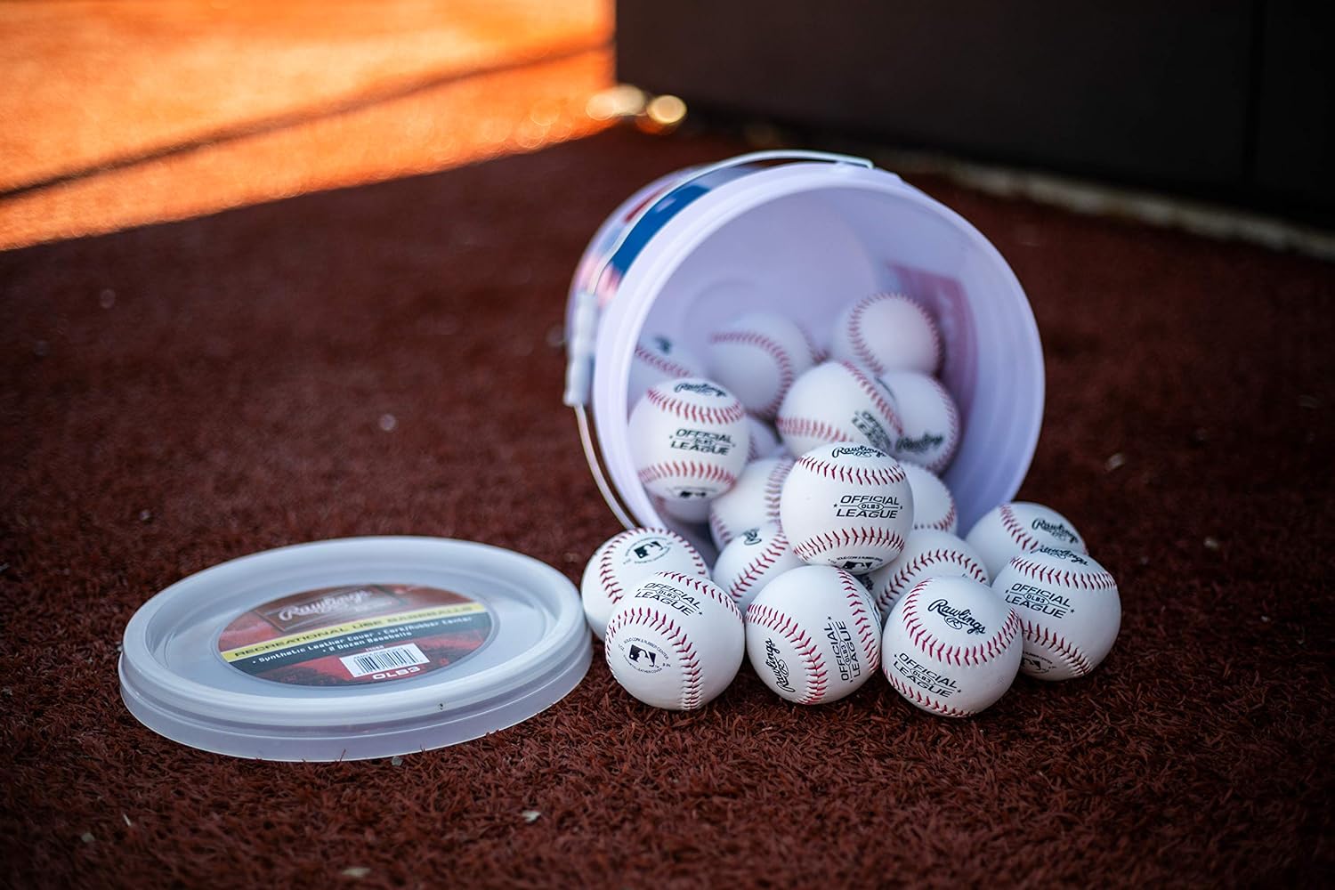 Rawlings Official League Recreational Grade OLB3/R8U Baseballs, Bucket of 24 Balls, OLB3BUCK24: Sports & Outdoors