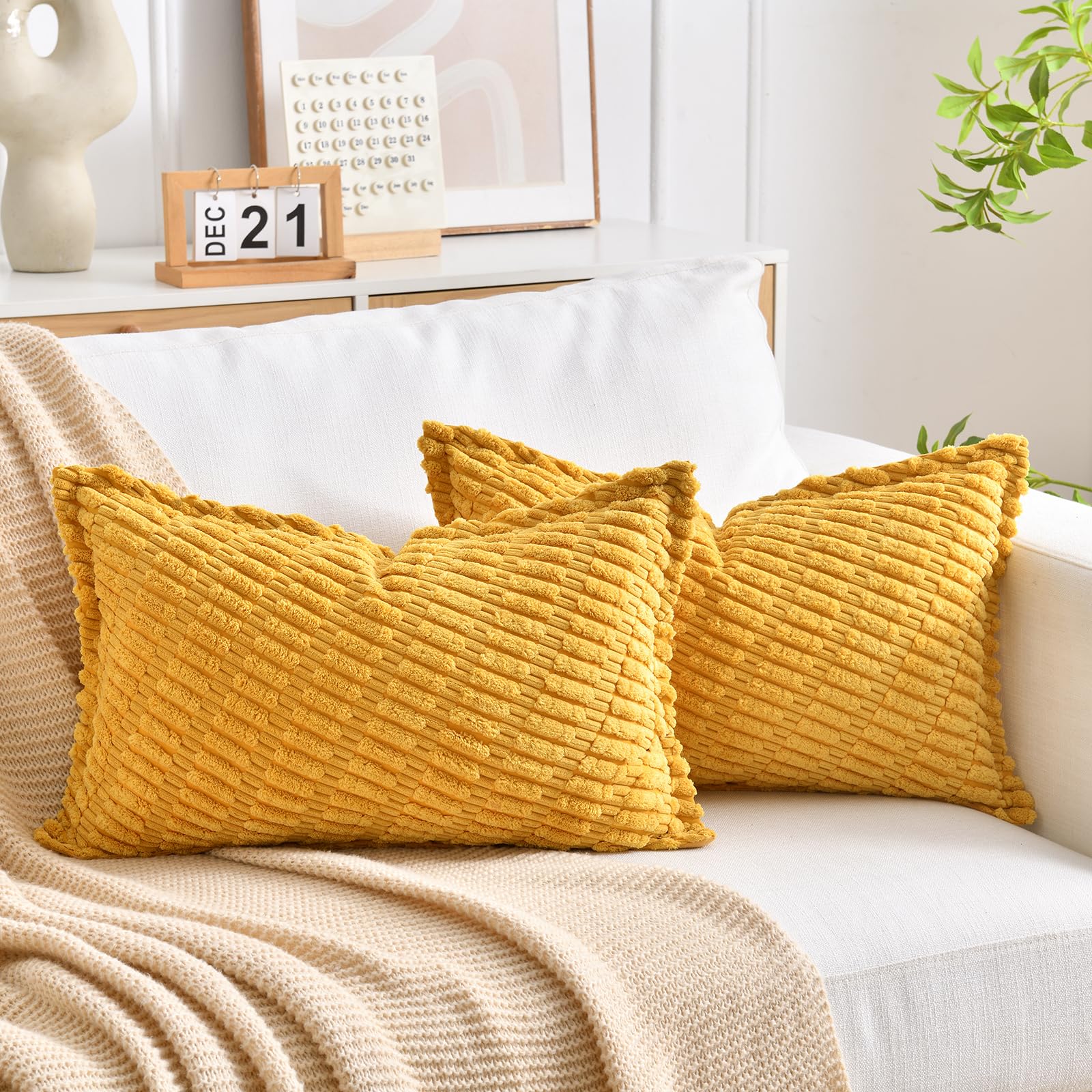 LRartdeco Sofa Pillow Covers Corduroy Cushion Covers 30x50 cm Decorative Soft Throw Pillow Cover Square Pillowcase for Sofa Livingroom Chair Bedroom with Invisible Zipper
