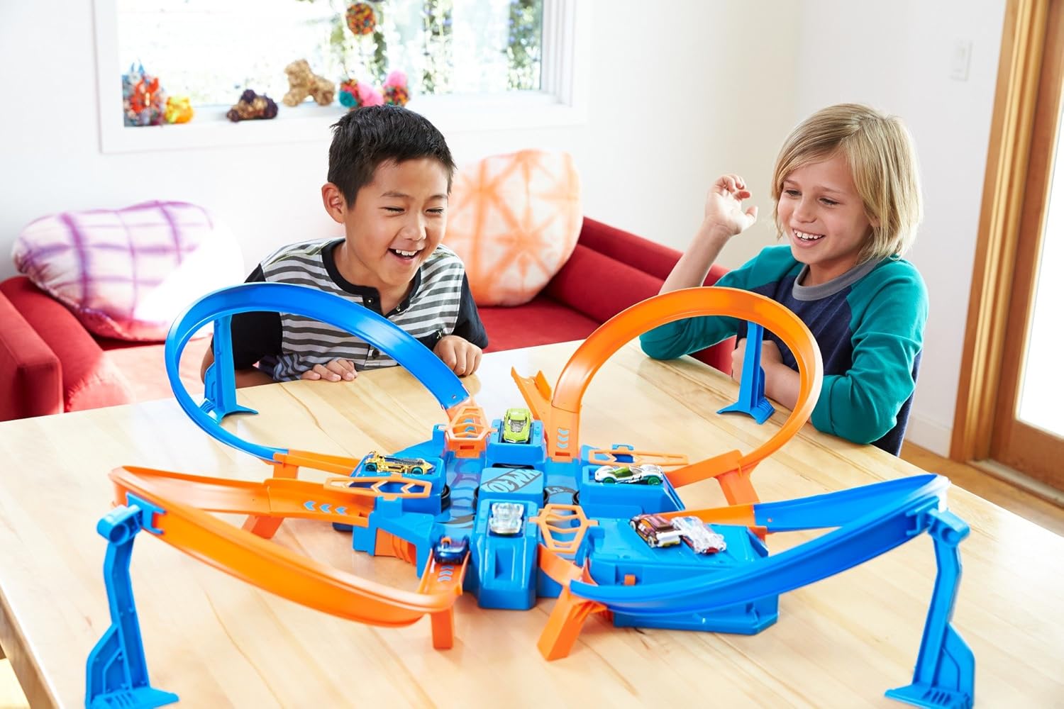 Hot Wheels Criss Cross Crash Track Set