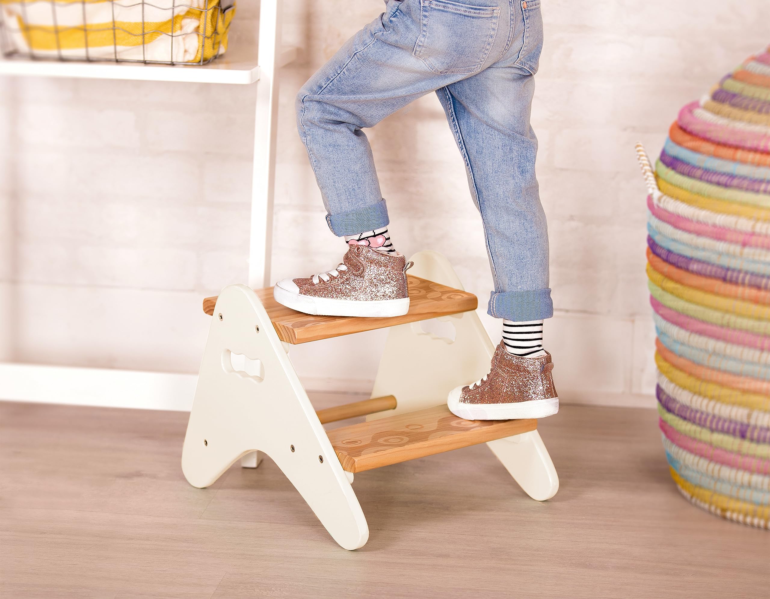 B. Toys Step Stool