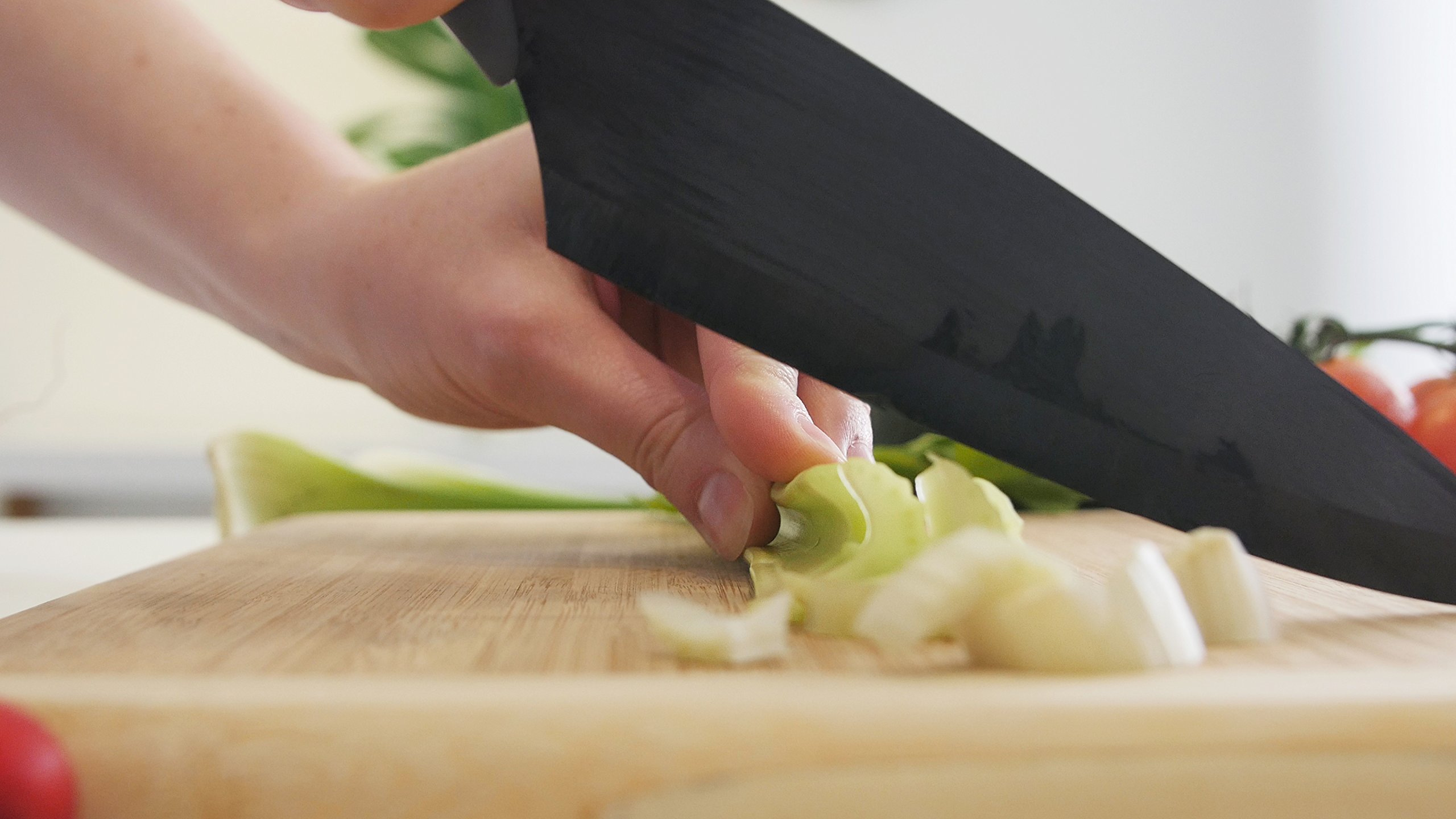 Ceramic Knife by Vesper\'s Kitchen 2 Piece Ceramic Kitchen Knife Set, Black Ceramic Knives, a 6\