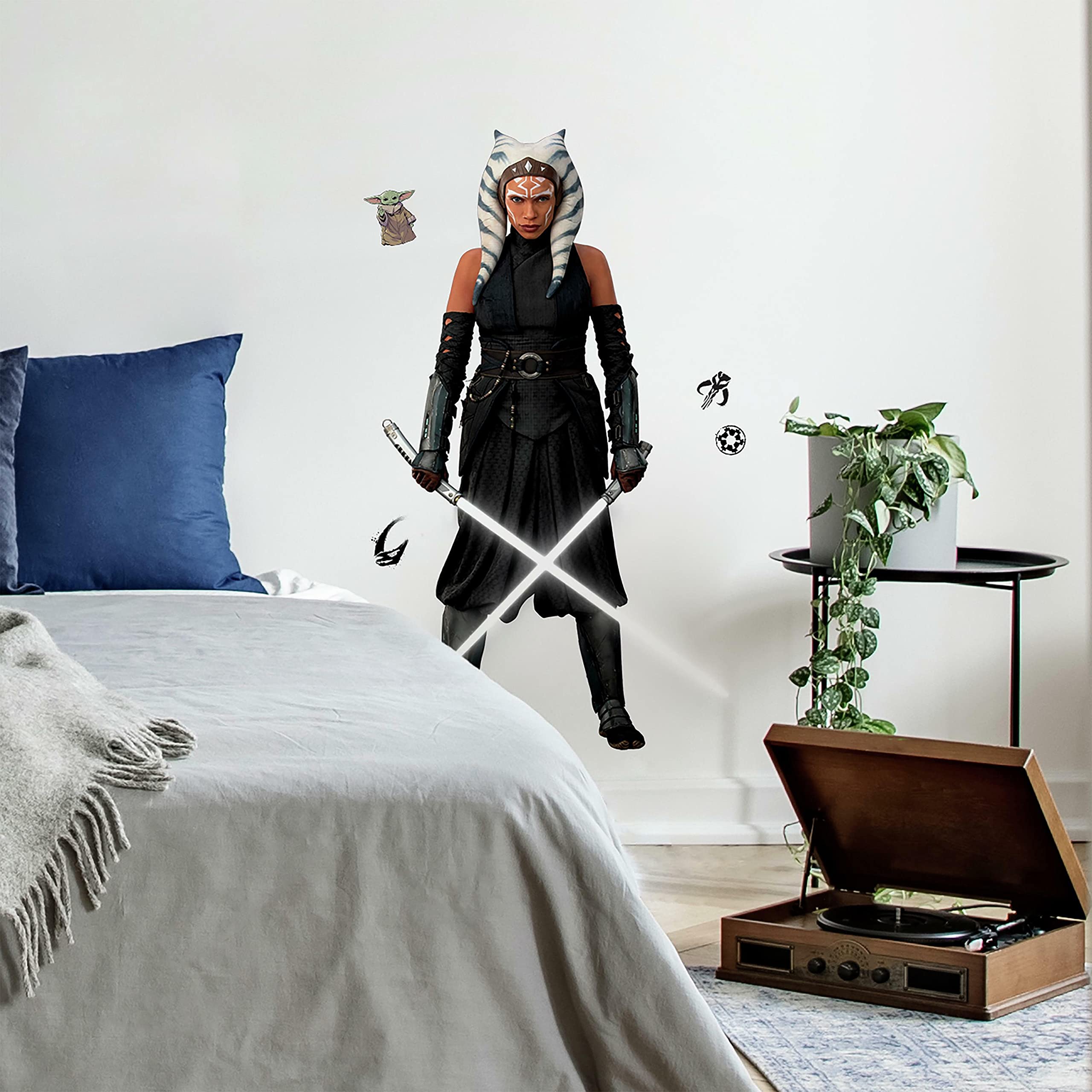 Roommates RMK4891GM Ahsoka Peel and Stick Decals, 0