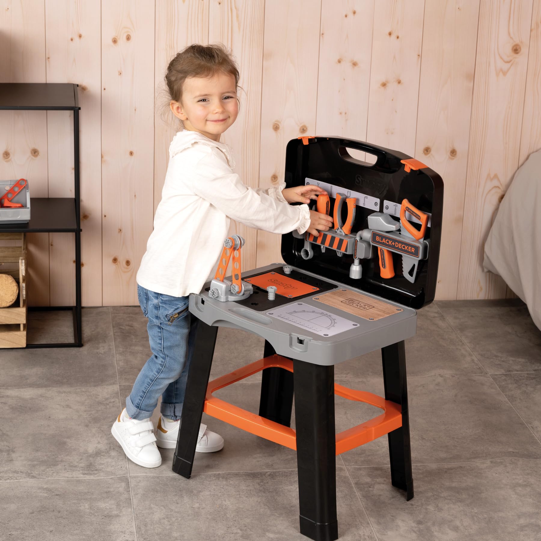 Smoby - Black+Decker Werkzeugkoffer Bricolo Smart (43x35x76 cm) - Werkbank-Koffer für Kinder ab 3 Jahre, Spielzeug mit umfangreichem Werkzeug-Zubehör und Tischbeinen zum Aufstellen 5