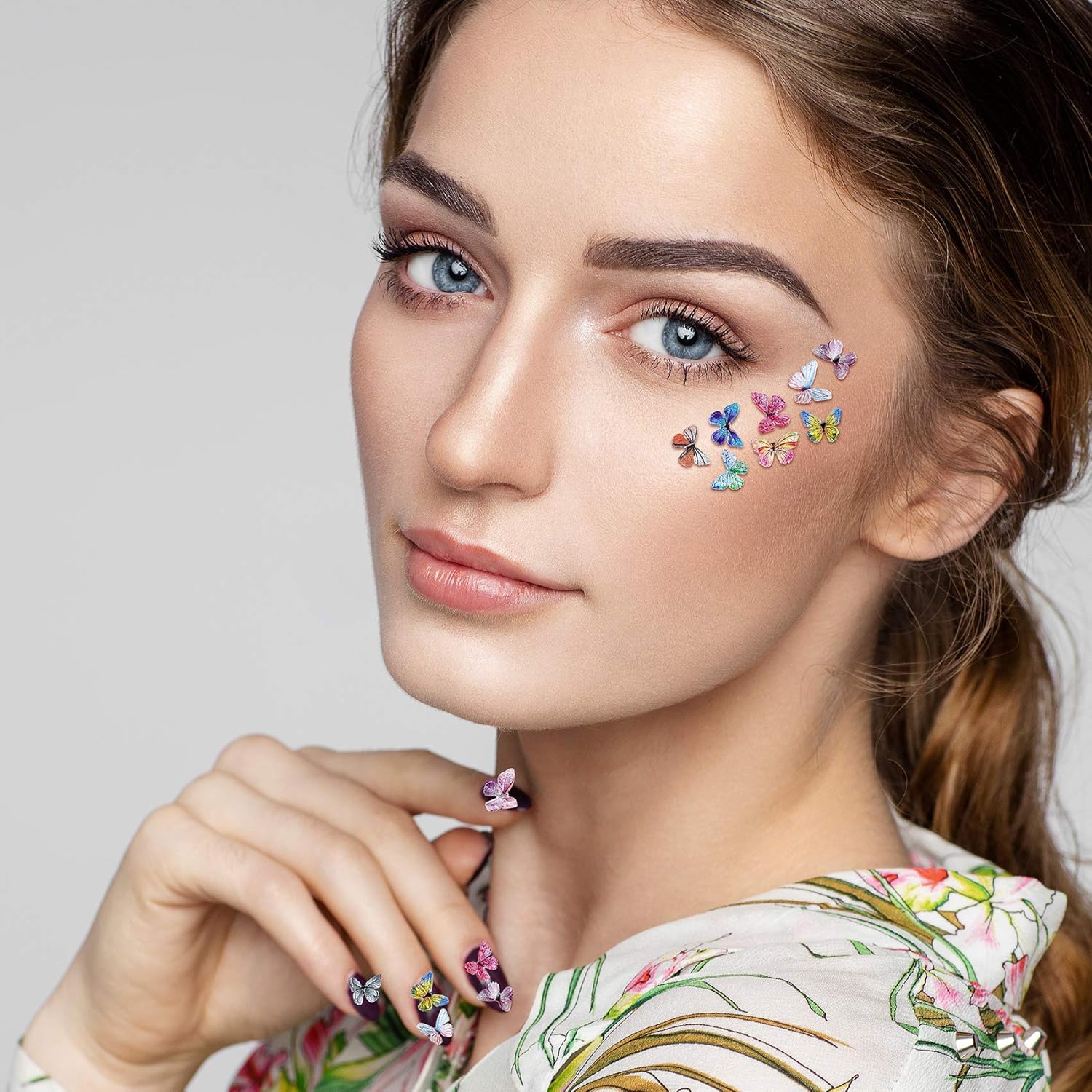 PAGOW 90pcs 3D Acrylic Butterfly Charms for Nails, 18 Colors Butterfly Nail Glitter Sets, Novel Design Acrylic Butterfly Nail Charms for Nail Art Decoration & DIY Crafting Design: Kitchen & Dining
