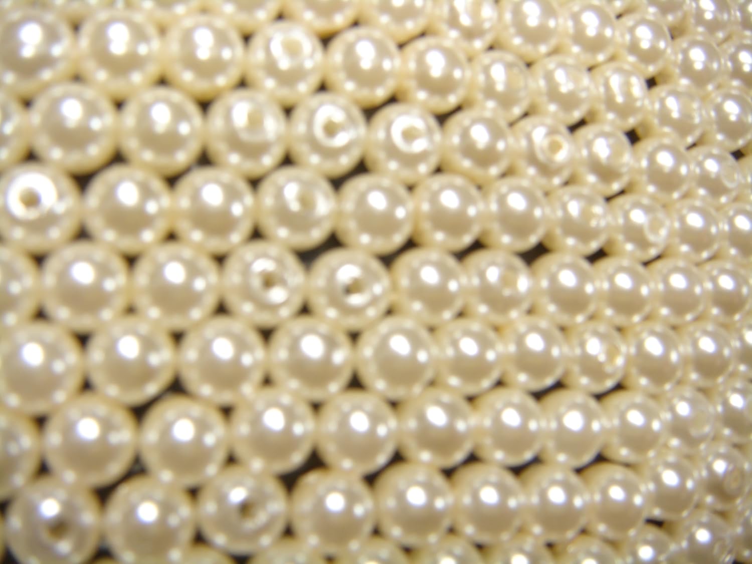 6mm Light Yellow Pearl Beads (1000 Pearls) by Crafting Mania LLC