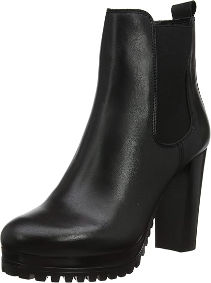 tommy hilfiger heeled chelsea boots