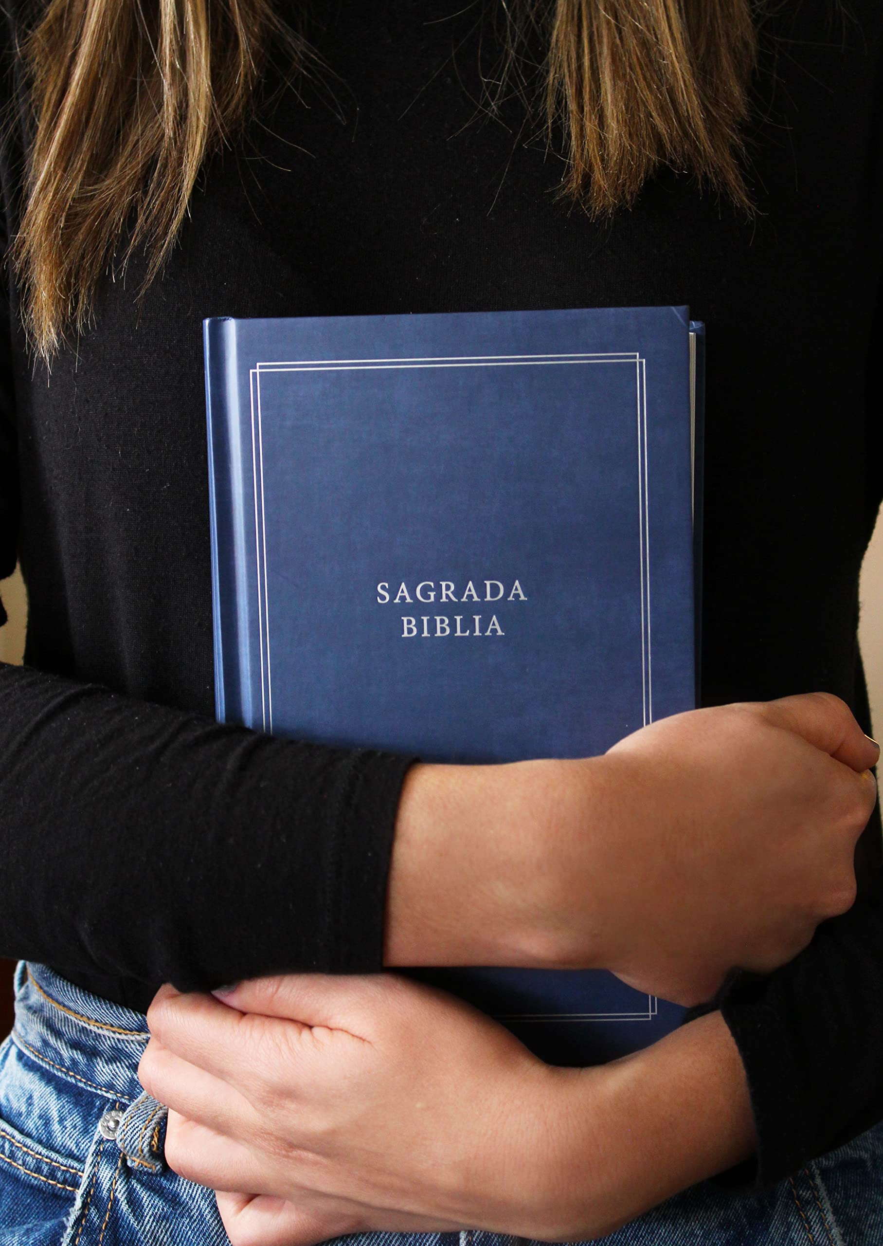 Biblia Católica, Tamaño personal,Tapa dura, Azul, con Índice, Comfort Print (Spanish Edition) Biblia Católica, Tamaño personal,Tapa dura, Azul, con Índice, Comfort Print (Spanish Edition) Hardcover