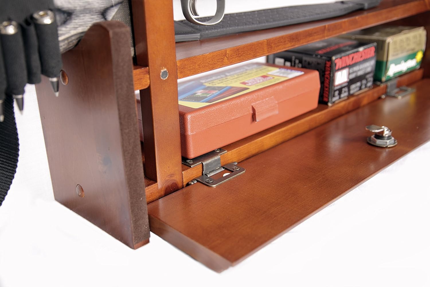 American Furniture Classics 840 4 Gun Wall Rack, Medium Brown: Home Improvement