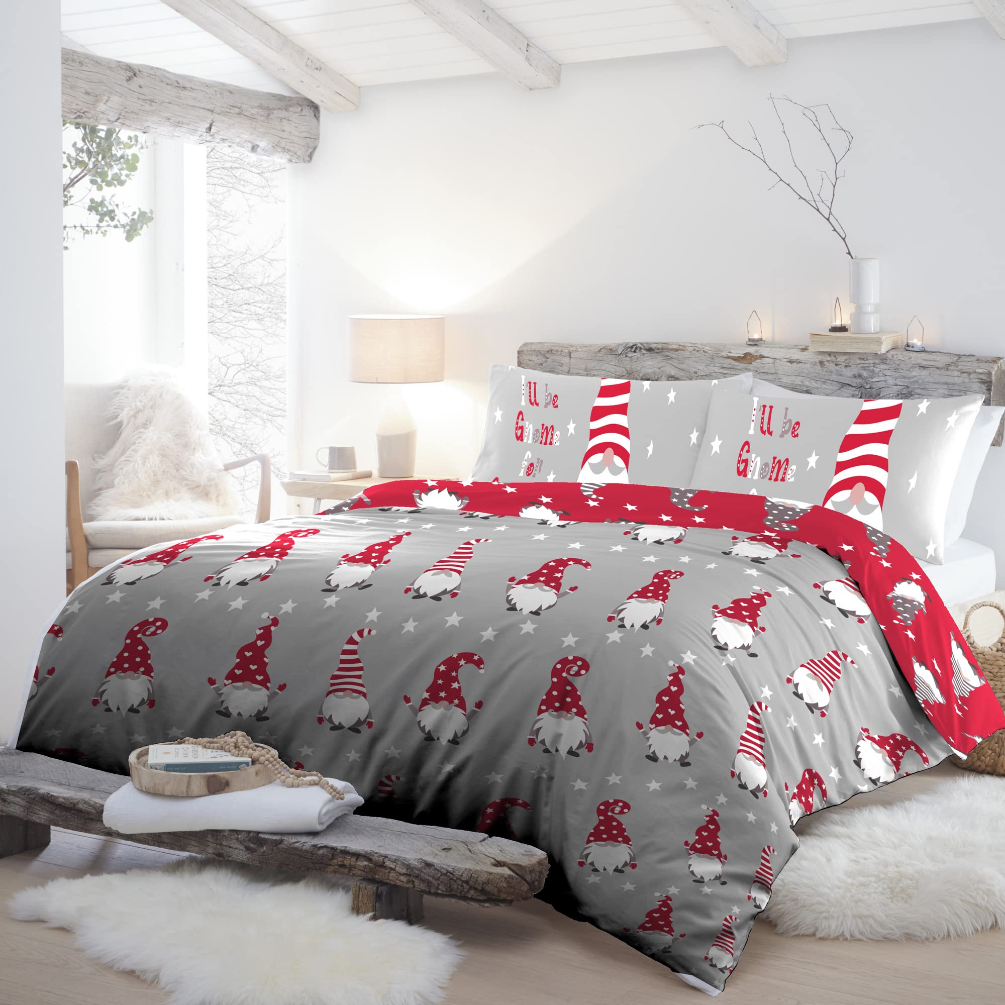 Fusion Christmas - Xmas Gonks - 100% Brushed Cotton Duvet Cover Set - 3 pieces, King Bed Size in Silver, GFCSV31PZU, Gnome Silver
