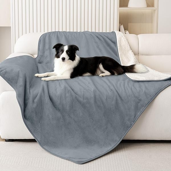 SMIRY WATERPROOF DOG BED BLANKET, LEAKPROOF PET THROW BLANKET FOR BED COUCH SOFA, REVERSIBLE SHERPA FLEECE FURNITURE PROTECTOR COVER FOR SMALL MEDIUM LARGE DOGS CATS (GREY, 40X57 INCHES)