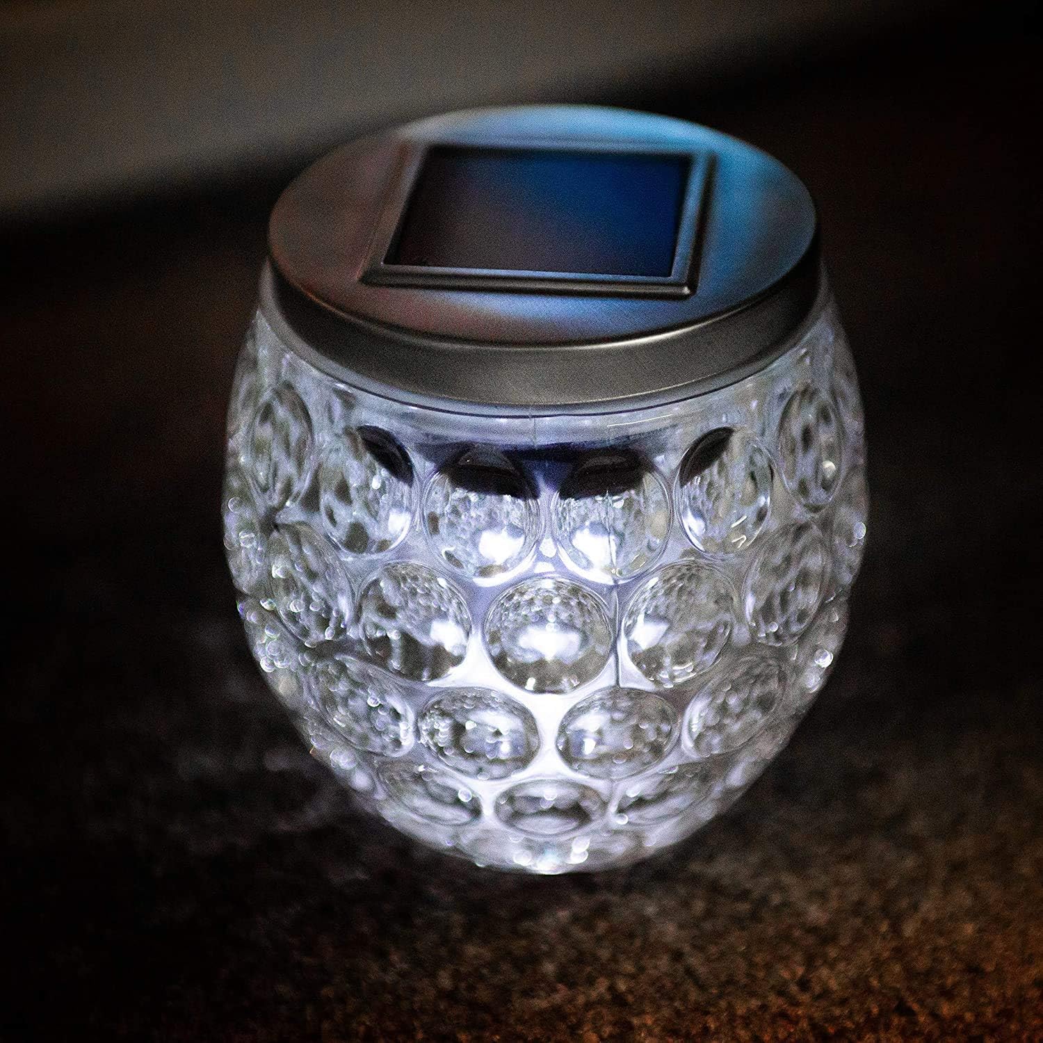 solar light table