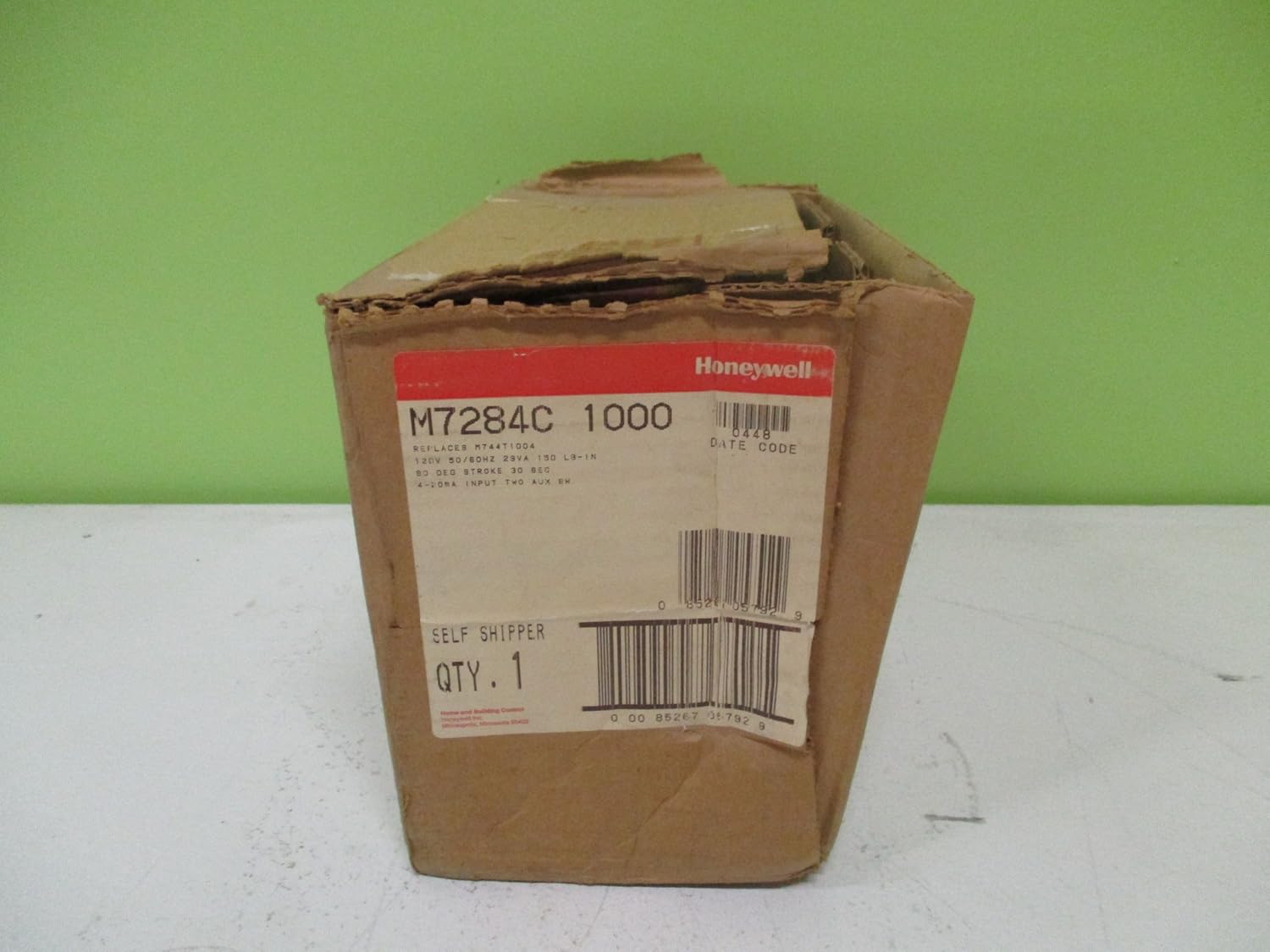 Modutrol IV Motor 120V 90 degree stroke 30 sec 4-20ma Input 2 Aux Switch