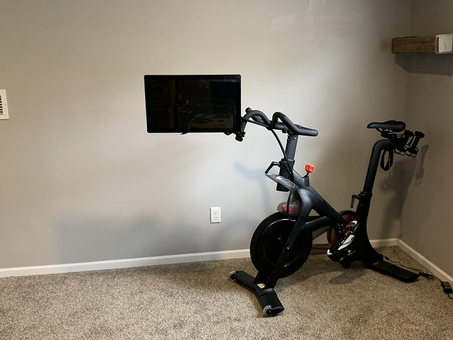 Peloton Swivel Screen Attachment 2025