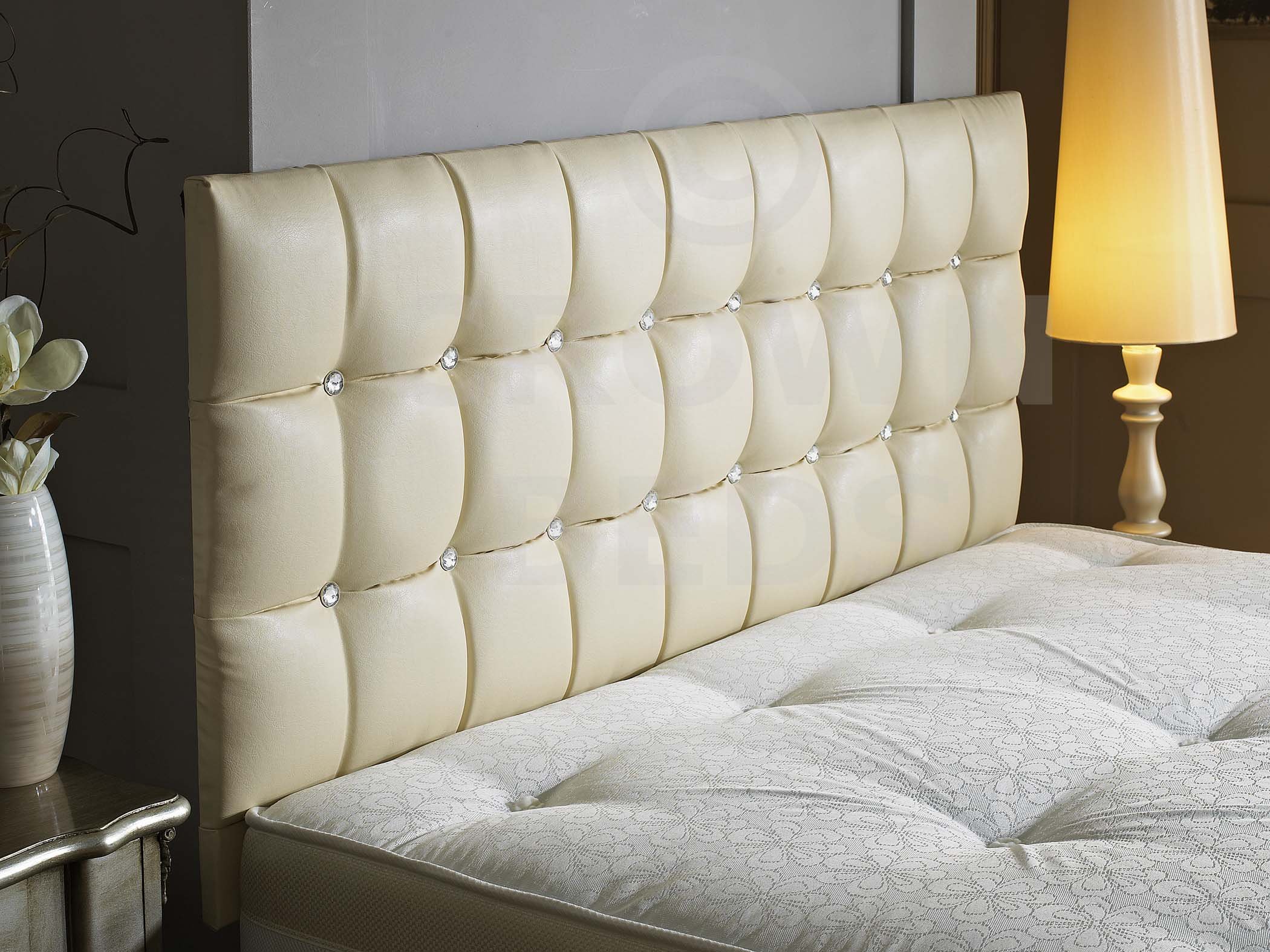 CROWNBEDSUK New Cubed Leather Headboard in 3ft,4ft,4ft6,5ft,6ft with different height option (Cream, 6ft (super kingsize) 26'')