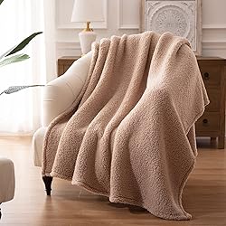 Bertte Fluffy Sherpa Throw Blanket Ultra Soft Warm
