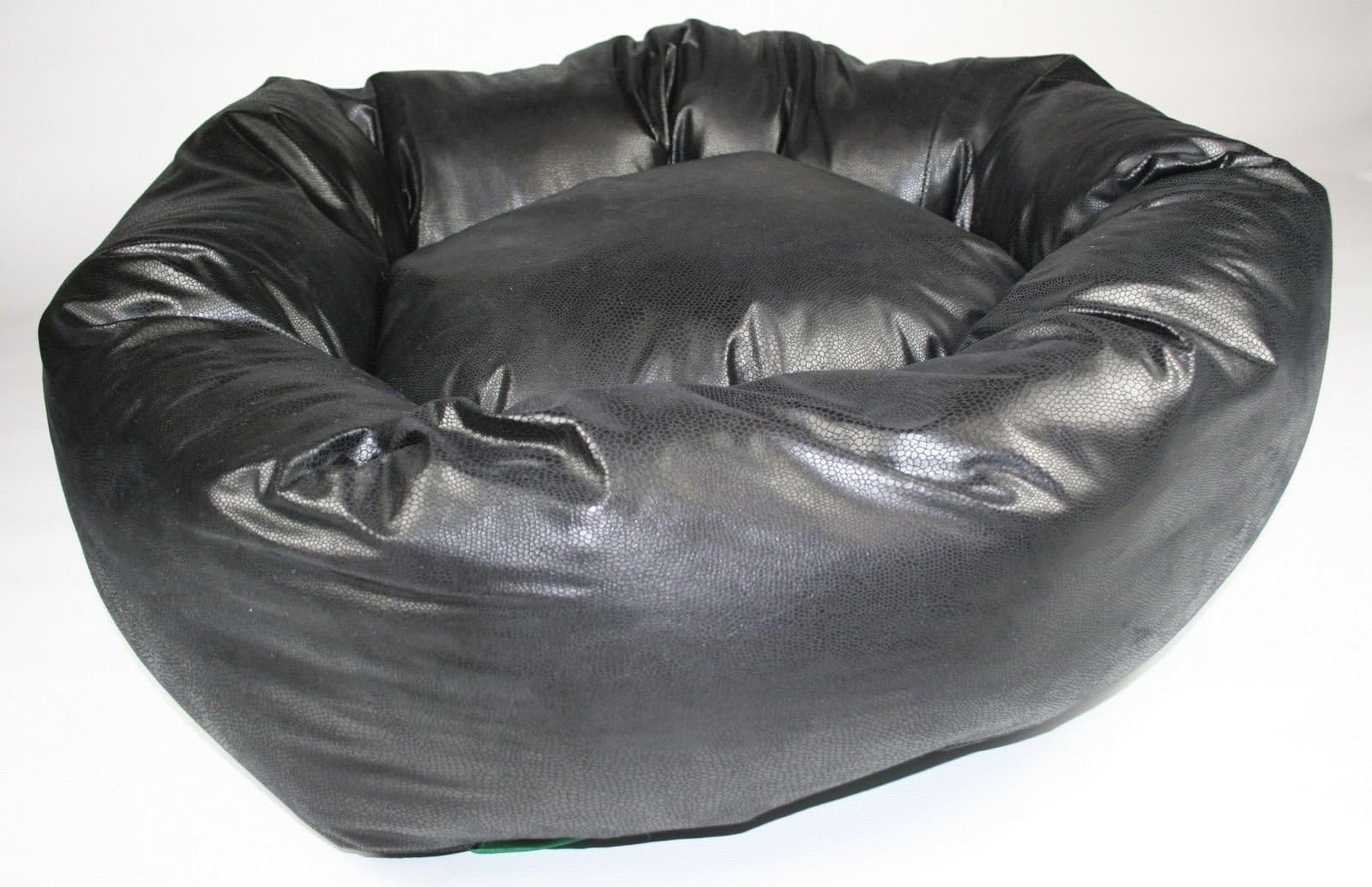 ECO – Faux Snake Leather Donut Bed, Black Dog Bed. PET DEN UK MANUFACTURER