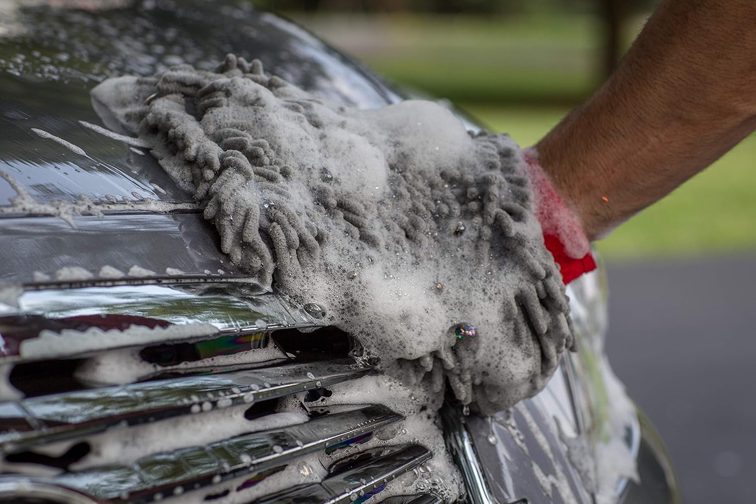 Mothers Premium Chenille Car Wash Mitt - Scratch & Lint Free, 2pk: Automotive