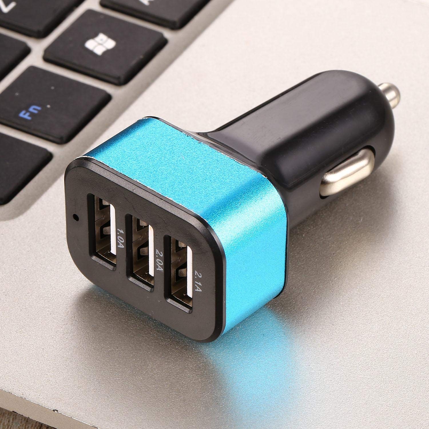 Kindsells Car Charger Mobile Phone 3 Ports USB Fast Charging Adapter for Smart Phones Car Chargers