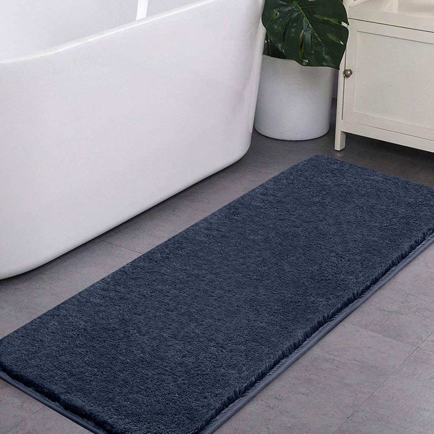 VANZAVANZU Non Slip Bath Mat Extra Large Bathroom Runner Rug Thickened Bath Rug for Bathroom Absorbent Ultra Soft Bedside Rug Fluffy Microfiber Carpet Runner Floor Mat