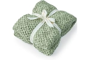 Amélie Home Chunky Knit Throw Blanket Handmade Crochet Honeycomb Chunky Knit Blanket Soft Fluffy Textured Mulberry Woven Luxury Throw for Farmhouse Throws for Couch Sofa Bed (Mint Green, 50'' x 60'')
