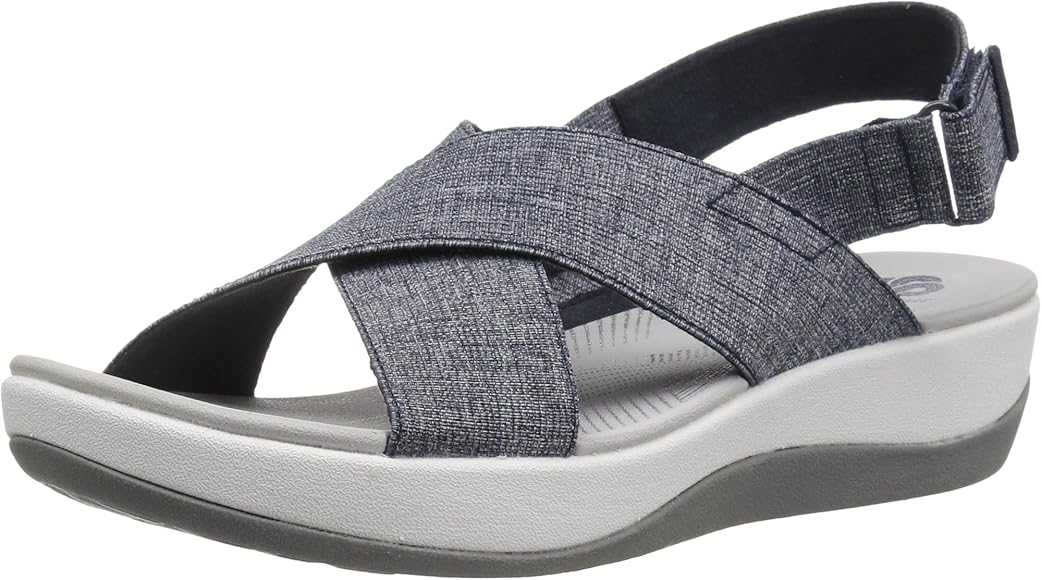 clarks cloudsteppers sandals amazon