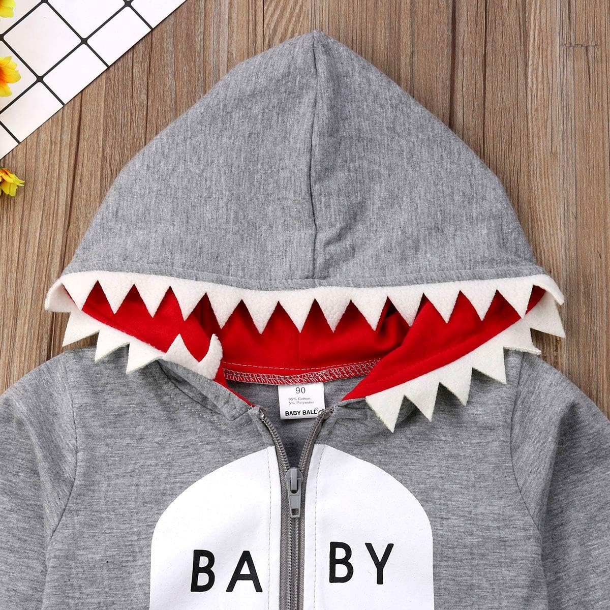 Unisex Baby Autumn Winter Shark Hooded Sweatshirt Infant Boys Girls Hoodies with Kangaroo Muff Pockets& Shark Fin: Clothing