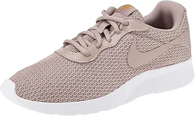 Amazon.com: Nike Tanjun Zapatillas de running para mujer : Ropa, Zapatos y  Joyería