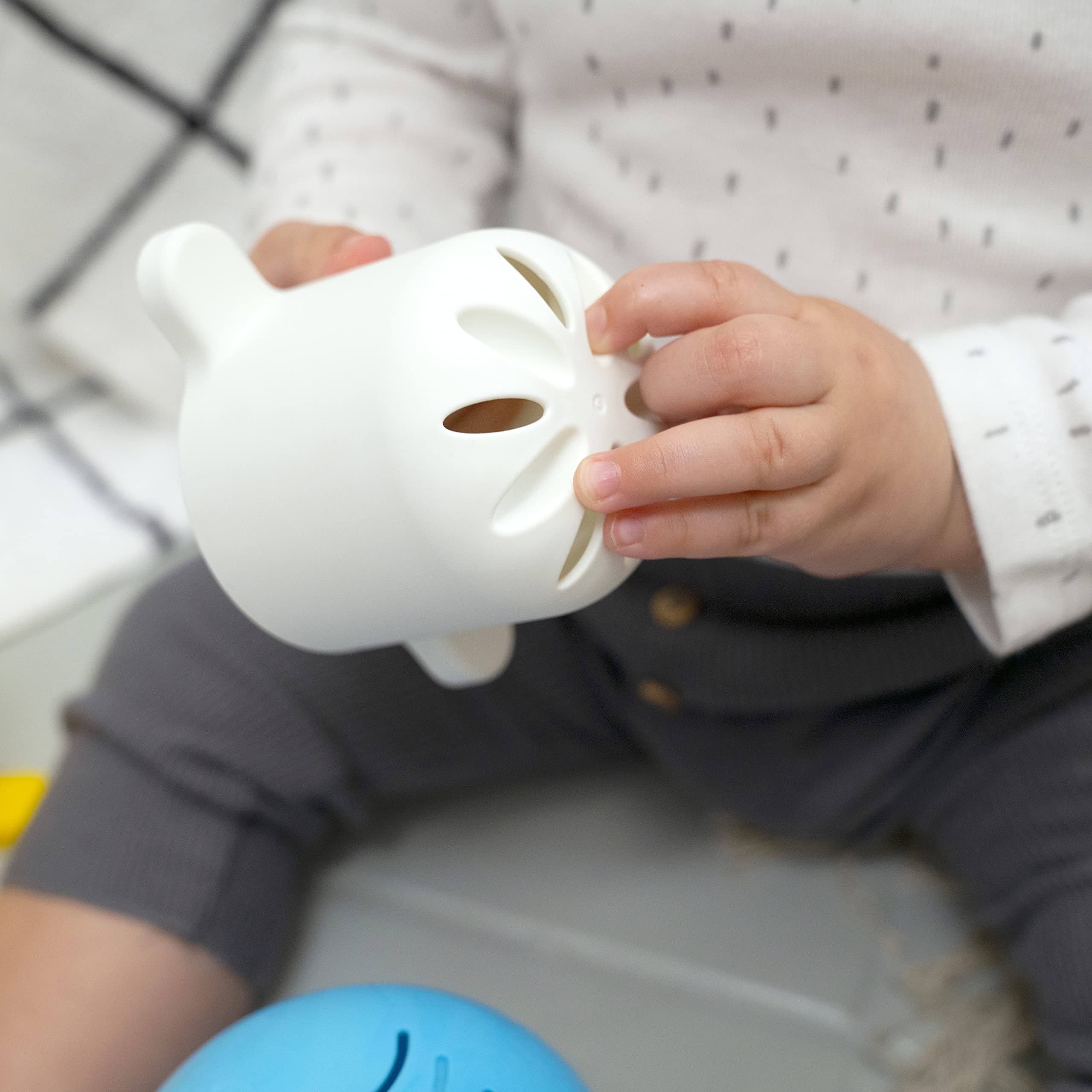 Baby Einstein Ocean Explorers Opus’s Stack & Stream Sensory Stacking Cups, Baby and Toddler Bath Toy, Ages 3 Months and up