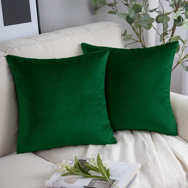Yorkshire Bedding Velvet Cushion Covers 18x18 2 Pack Green