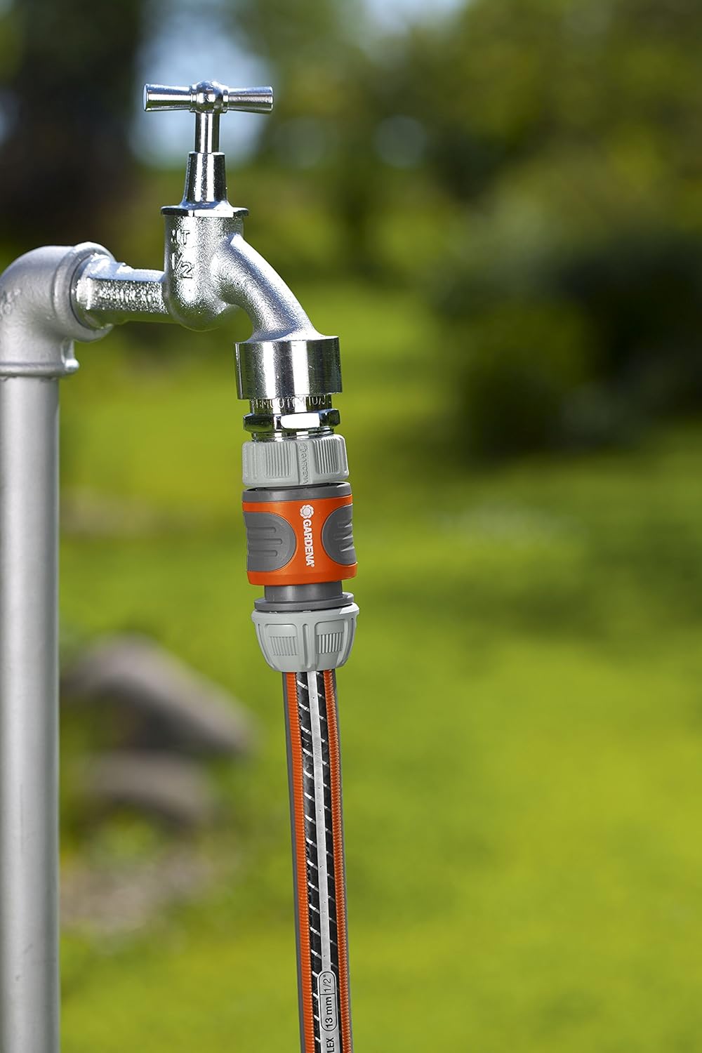 Gardena Standard Hose Connector Allows Fast and Comfortable Connection