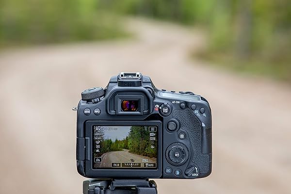 Canon EOS 90D Kit EF S 18 55 IS STM Spiegelreflexcamera lens