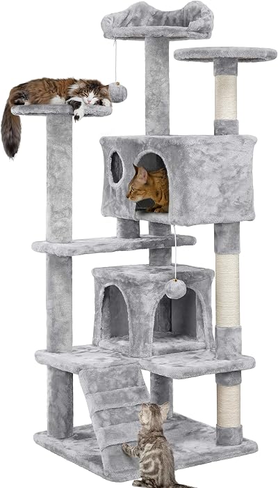 Yaheetech 138.5cm Cat Tree with Scratching Posts and Condo